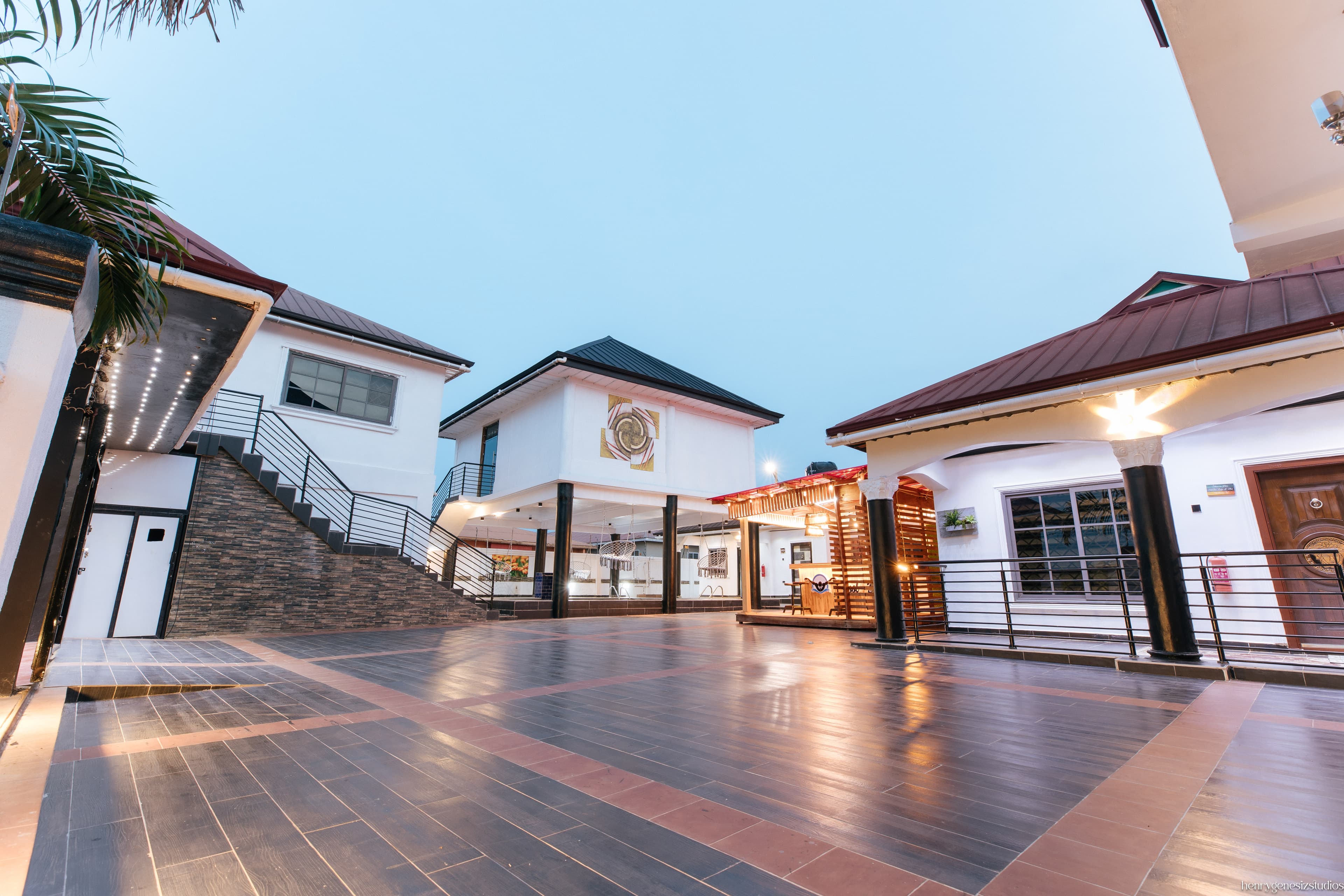 TEXPUN LODGE Exterior